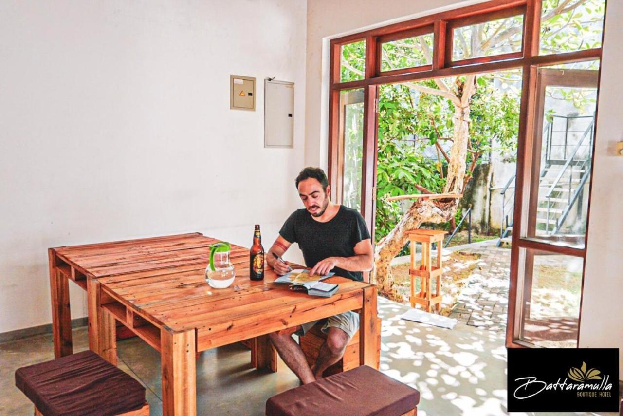 Battaramulla Boutique Villa Sri Jayewardenepura Kotte Bagian luar foto