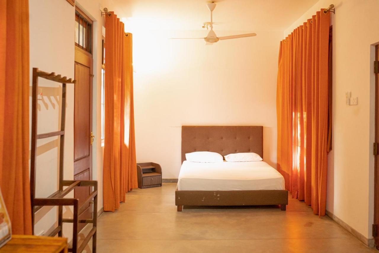 Battaramulla Boutique Villa Sri Jayewardenepura Kotte Bagian luar foto