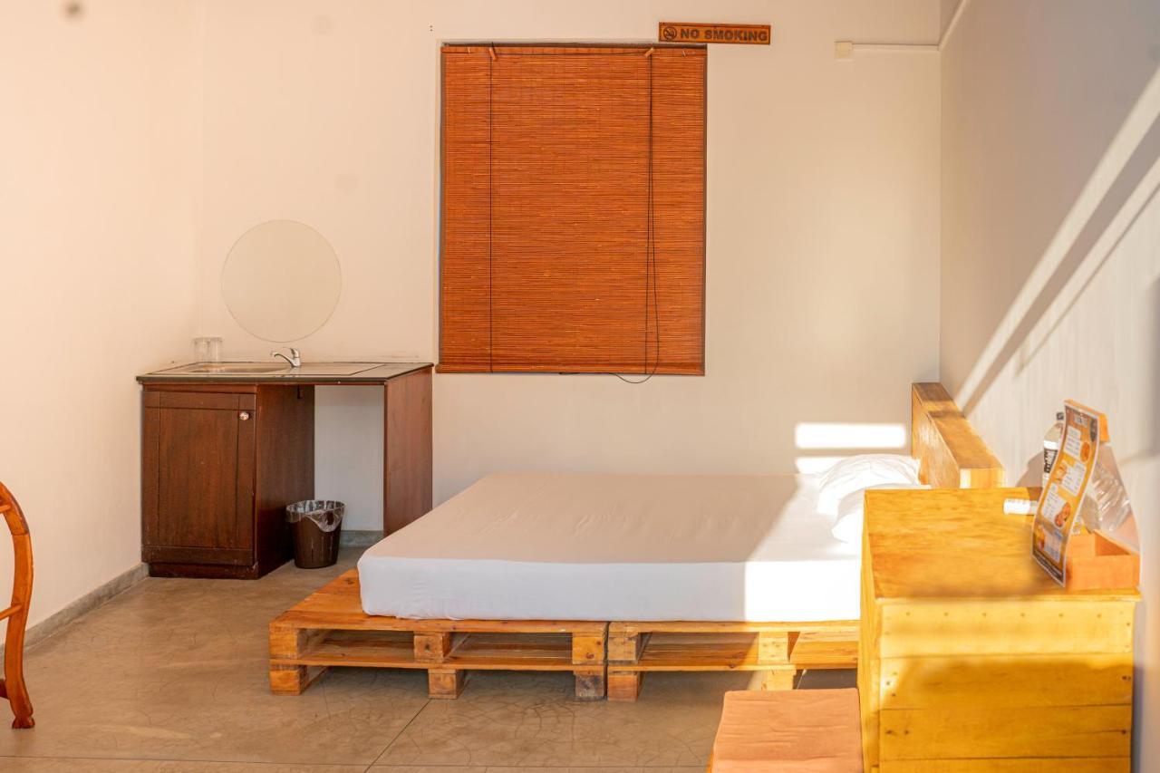 Battaramulla Boutique Villa Sri Jayewardenepura Kotte Bagian luar foto